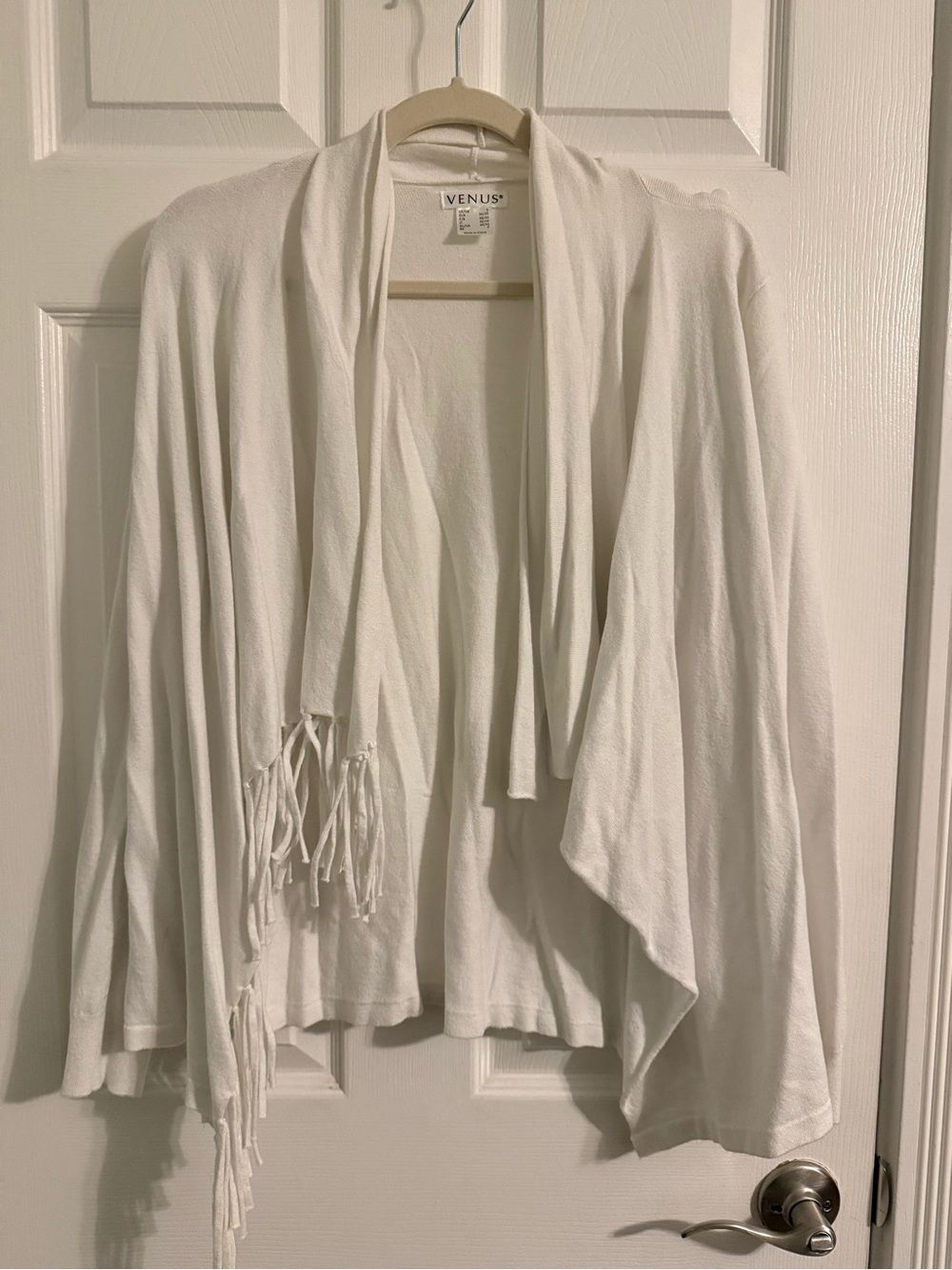 VENUS White Open-Front Draped Fringe Sweater Shrug